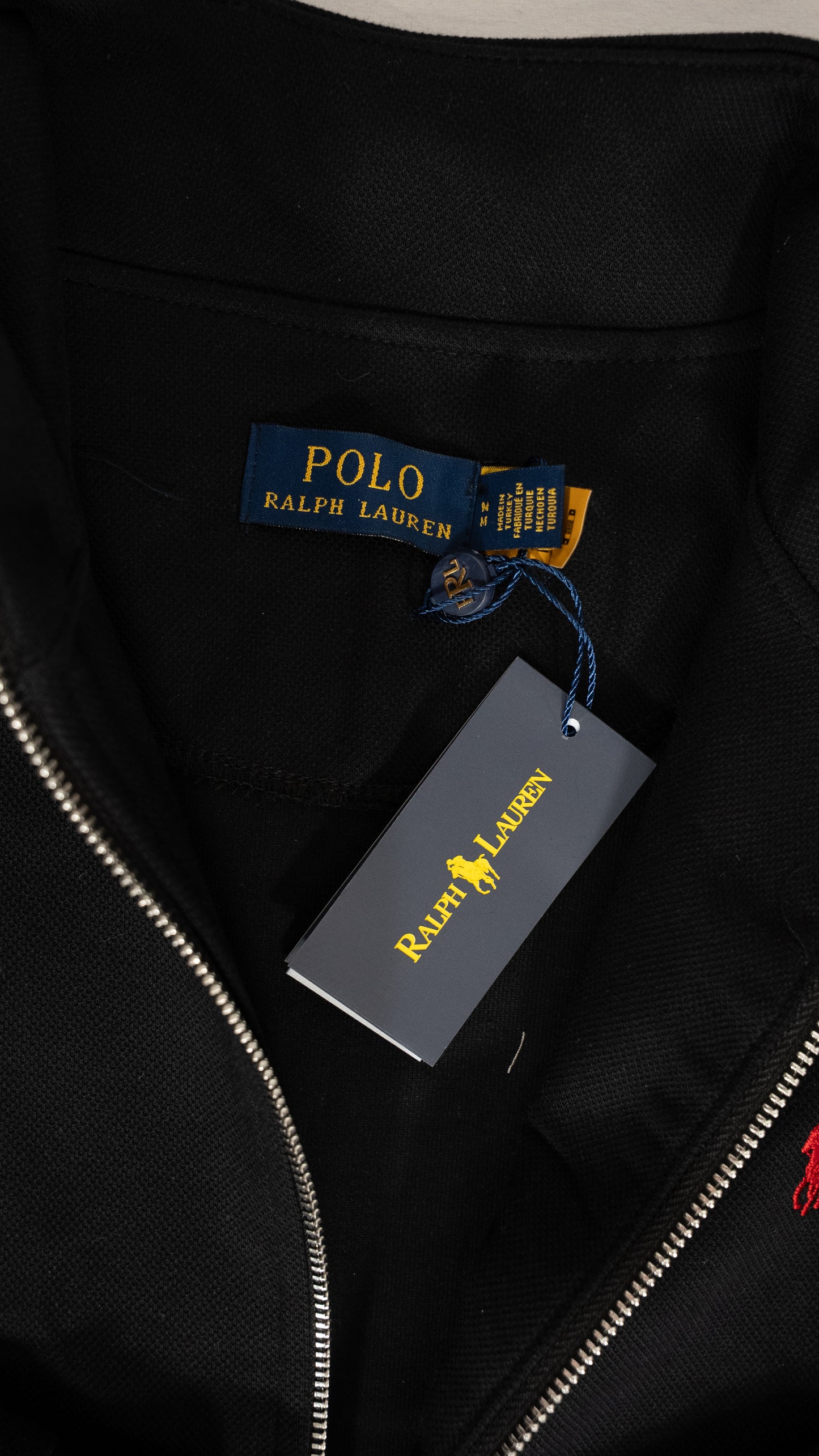 Polo Ralph Lauren Full-Zip Crni Elegant Duks sa Minimalistic Logom