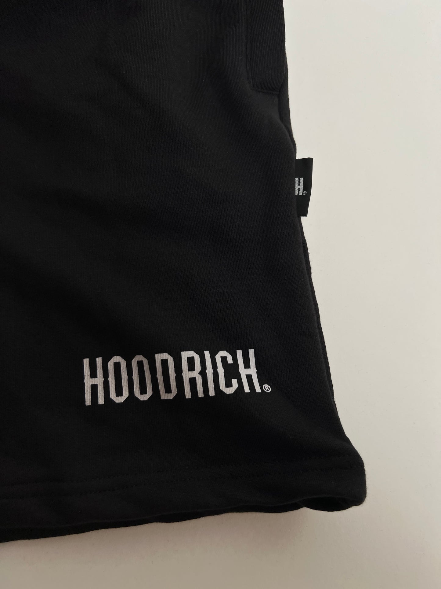 HOODRICH Crni Komplet Šorc Majica