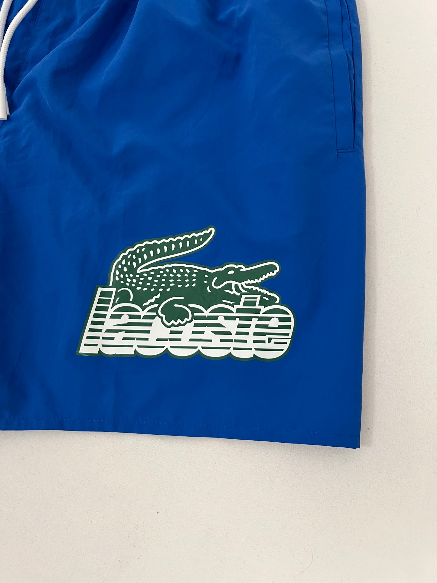 Lacoste Plavi Šorc sa Big Logo Printom