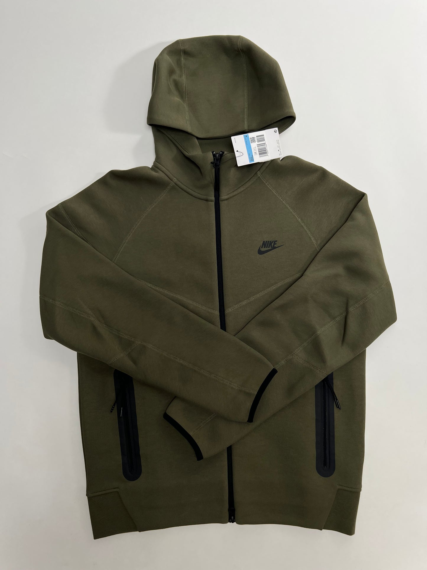 Nike Tech Fleece Maslinasti Duks