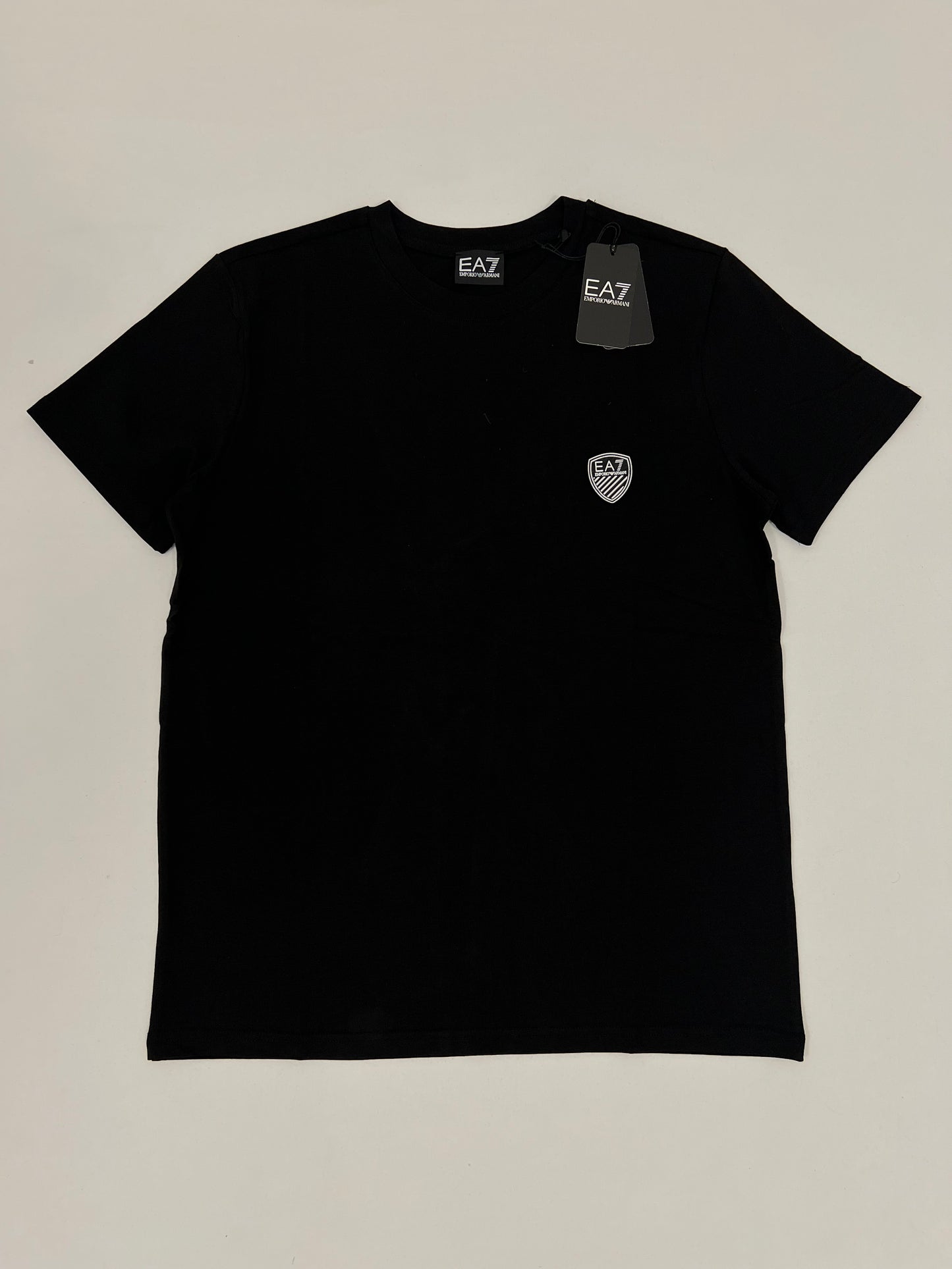 Emporio Armani EA7 Crna Majica sa Badge Logom
