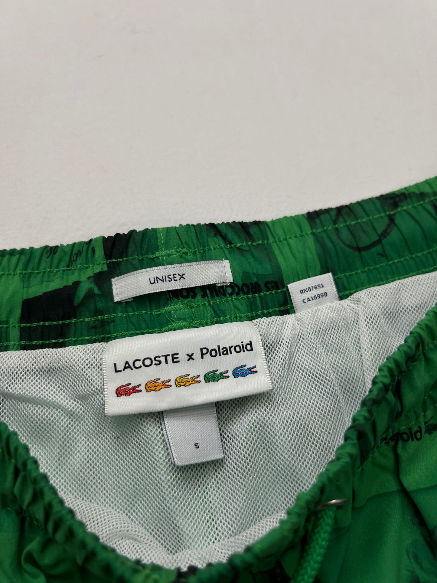 Lacoste x Polaroid Zeleno/Crni Šorc Kupaći sa All-Over Printom