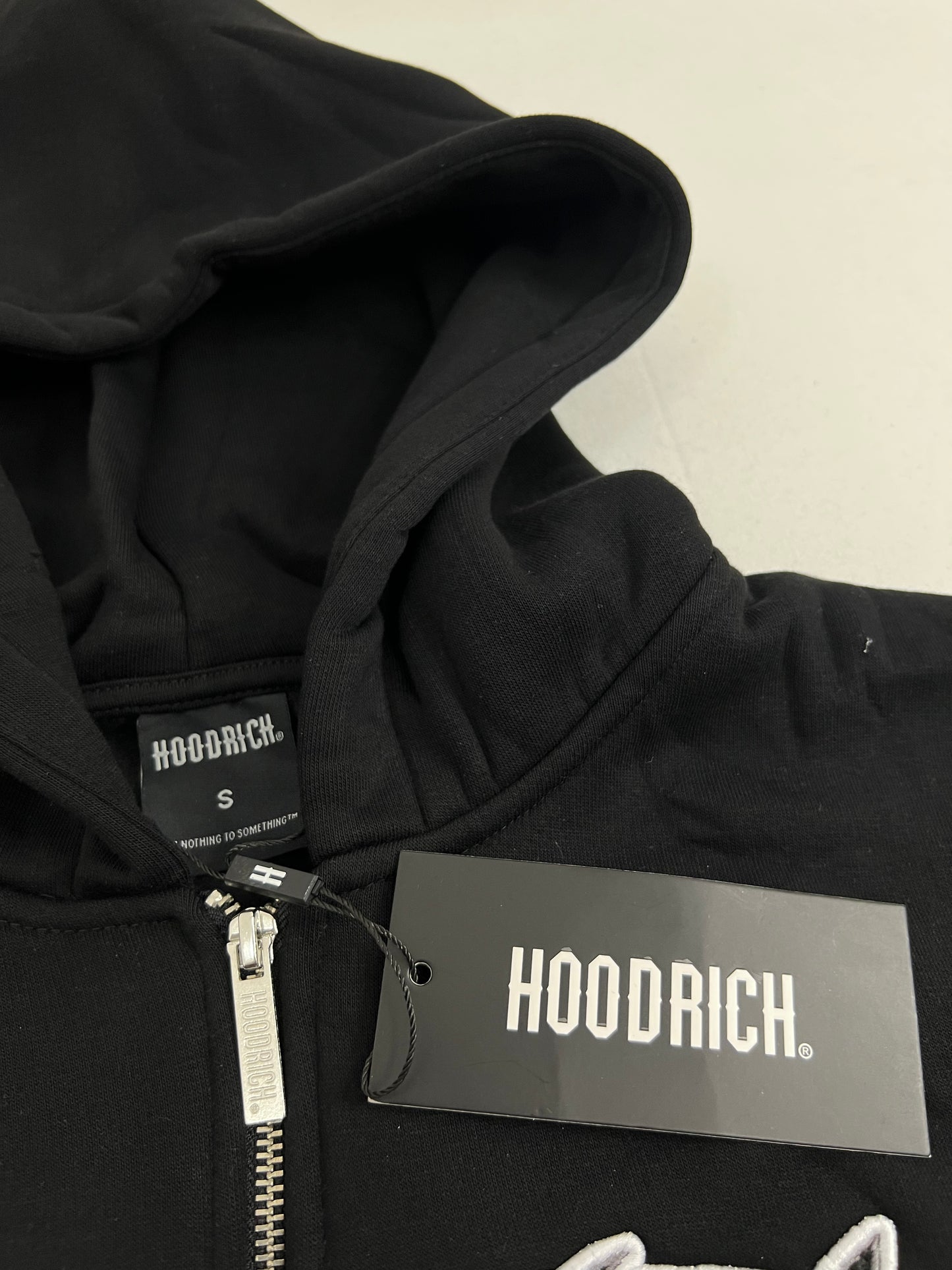 HOODRICH Crni Full-Zip Duks sa Logom