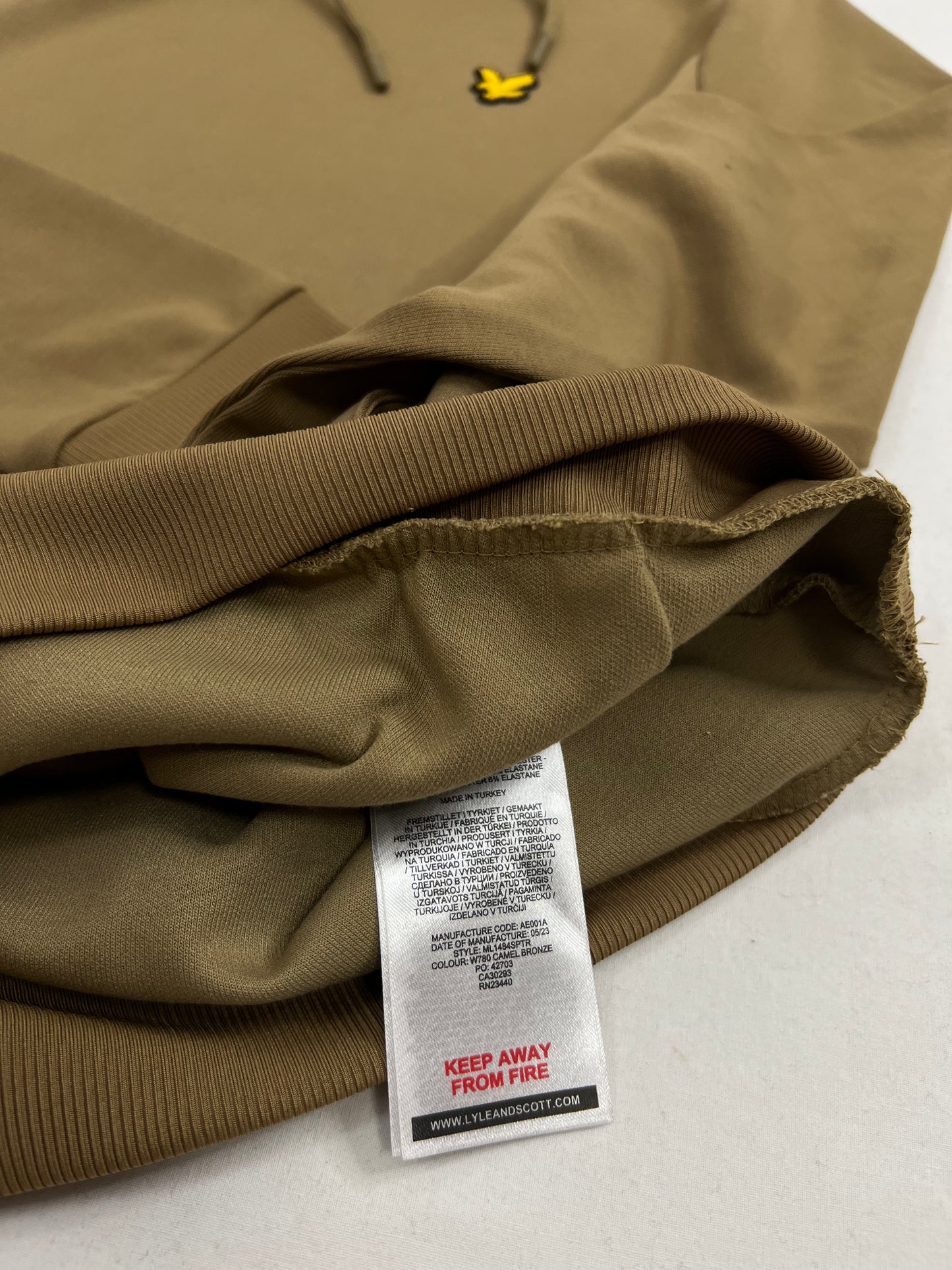 Lyle & Scott Sport Braon/Krem Duks sa Kapuljačom