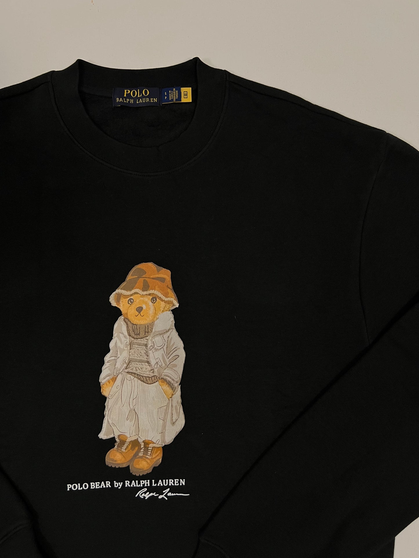 Polo Ralph Lauren Crni Duks sa Autumn Bear Printom