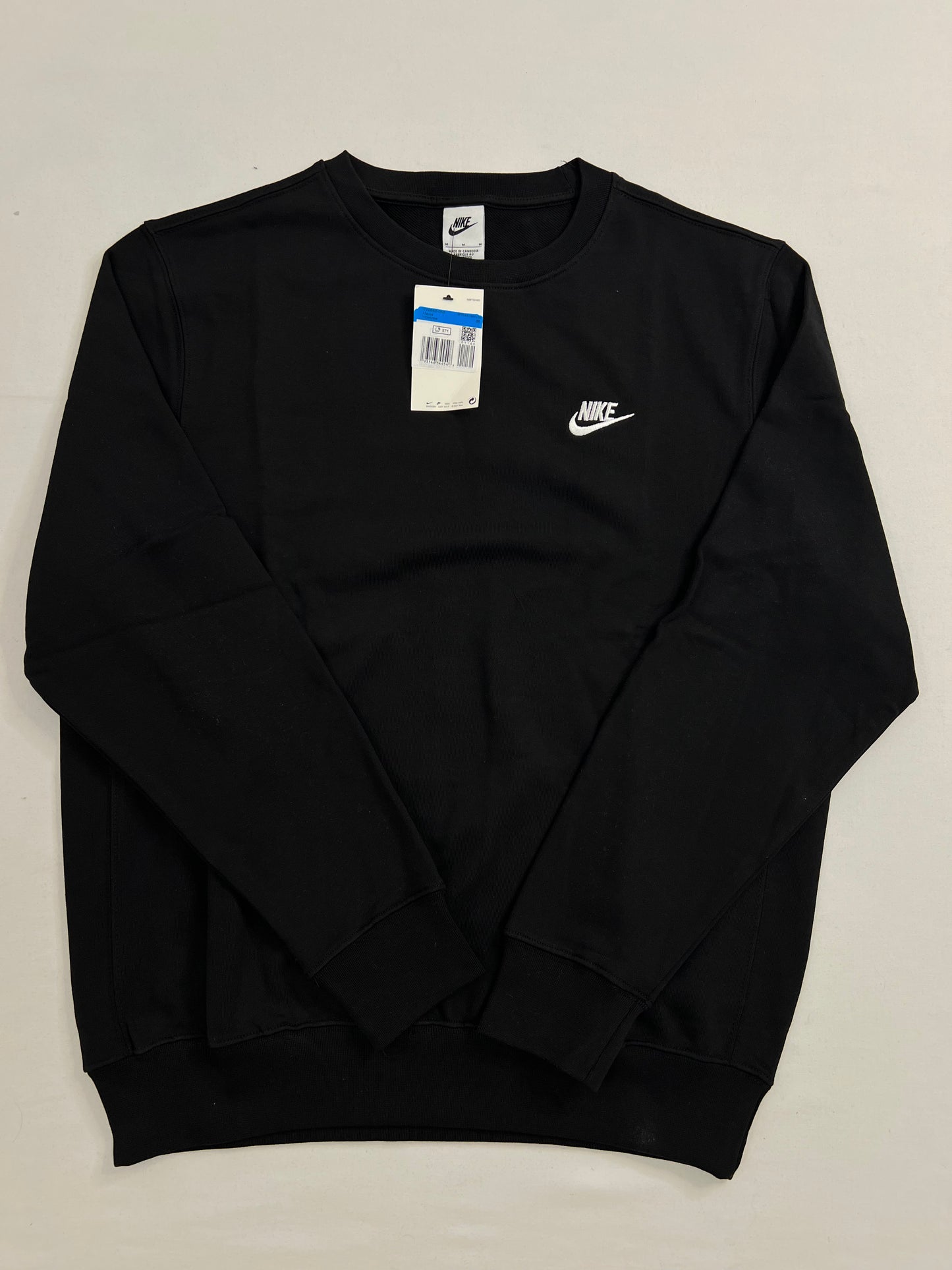 Nike Crni Duks Bez Kapuljače sa Basic Logom