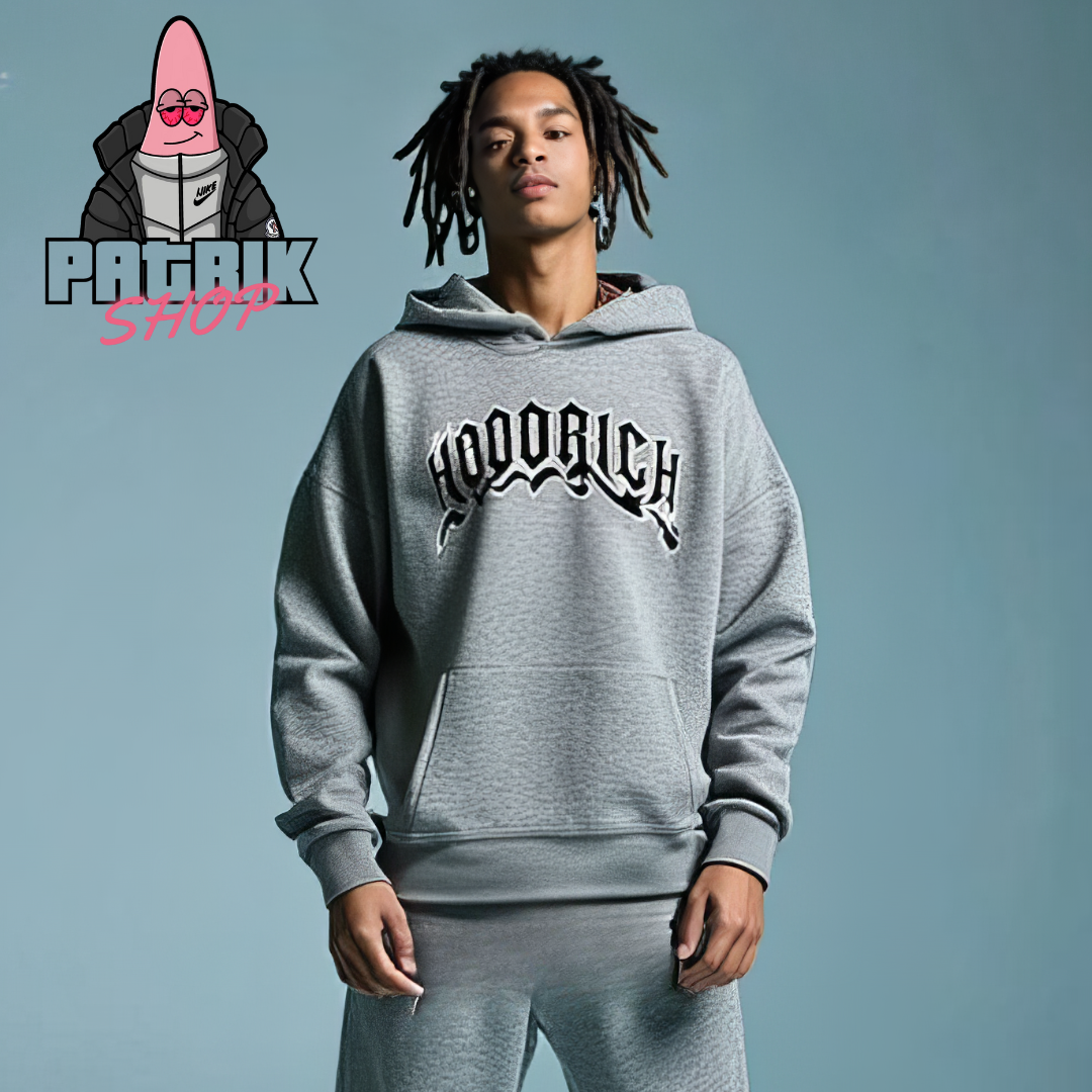 HOODRICH Sivi Duks sa Logom na Grudima