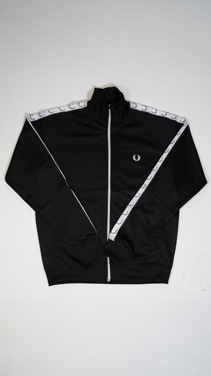 Fred Perry Full-Zip Crni Duks sa Logom na Rukavima