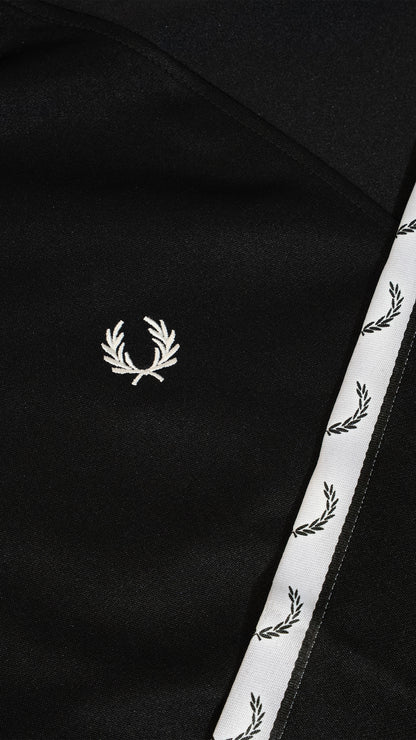 Fred Perry Full-Zip Crni Duks sa Logom na Rukavima
