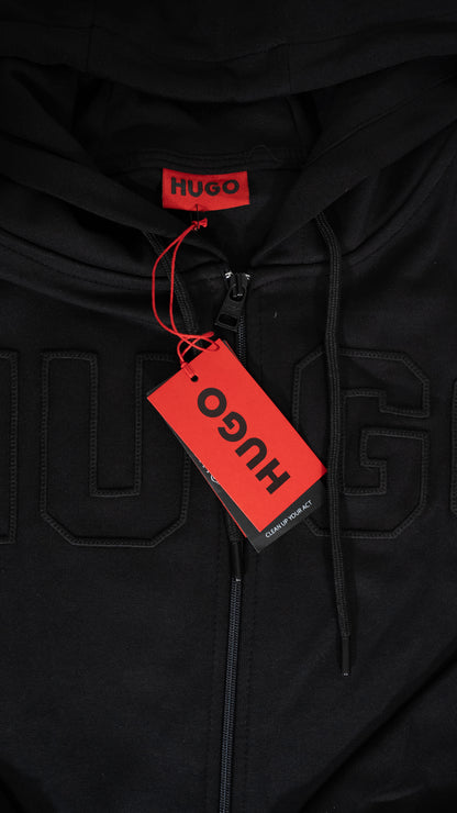 HUGO Crni Komplet sa Velikim Ušivenim Logom