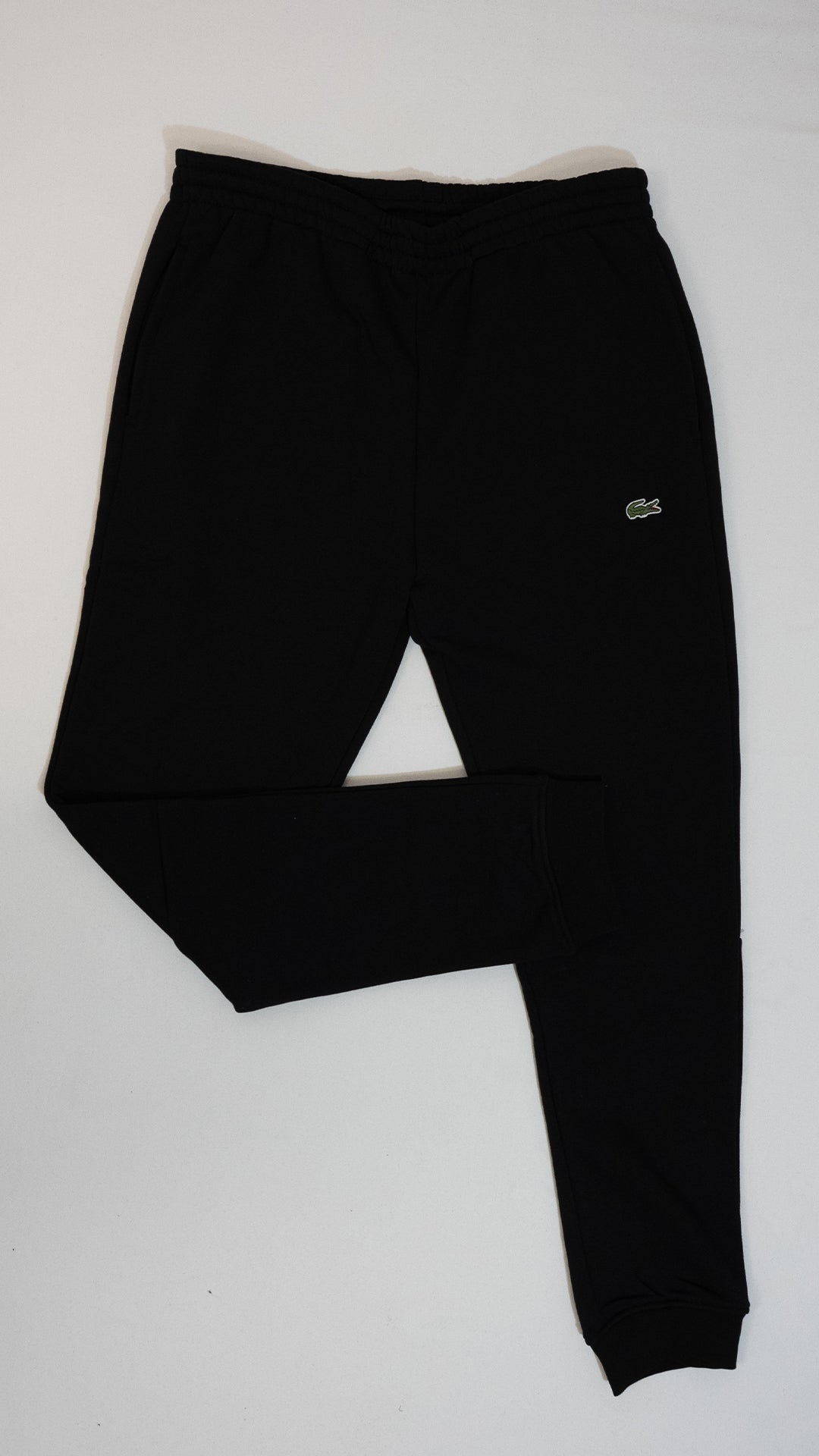 Lacoste Crni Komplet sa Minimalistic Logom