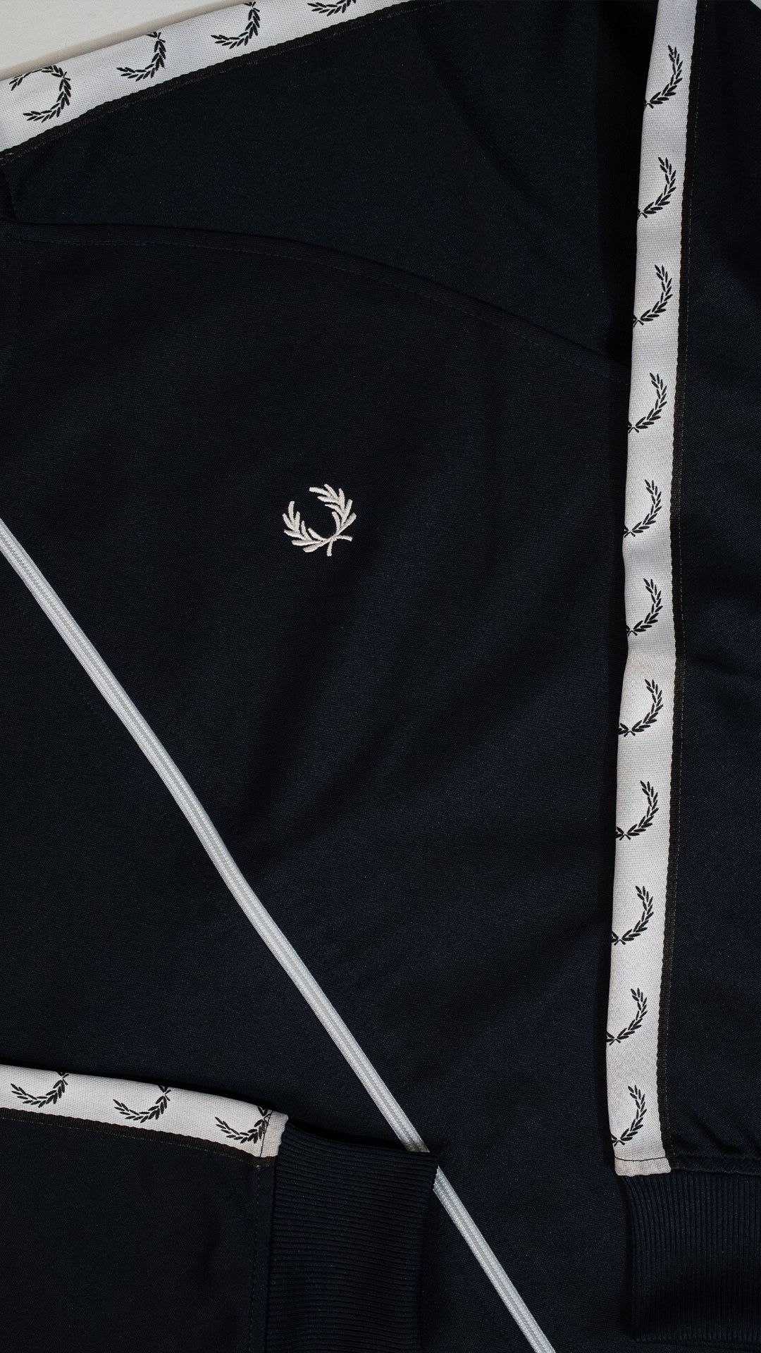 Fred Perry Teget Full-Zip Duks sa Logom na Rukavima