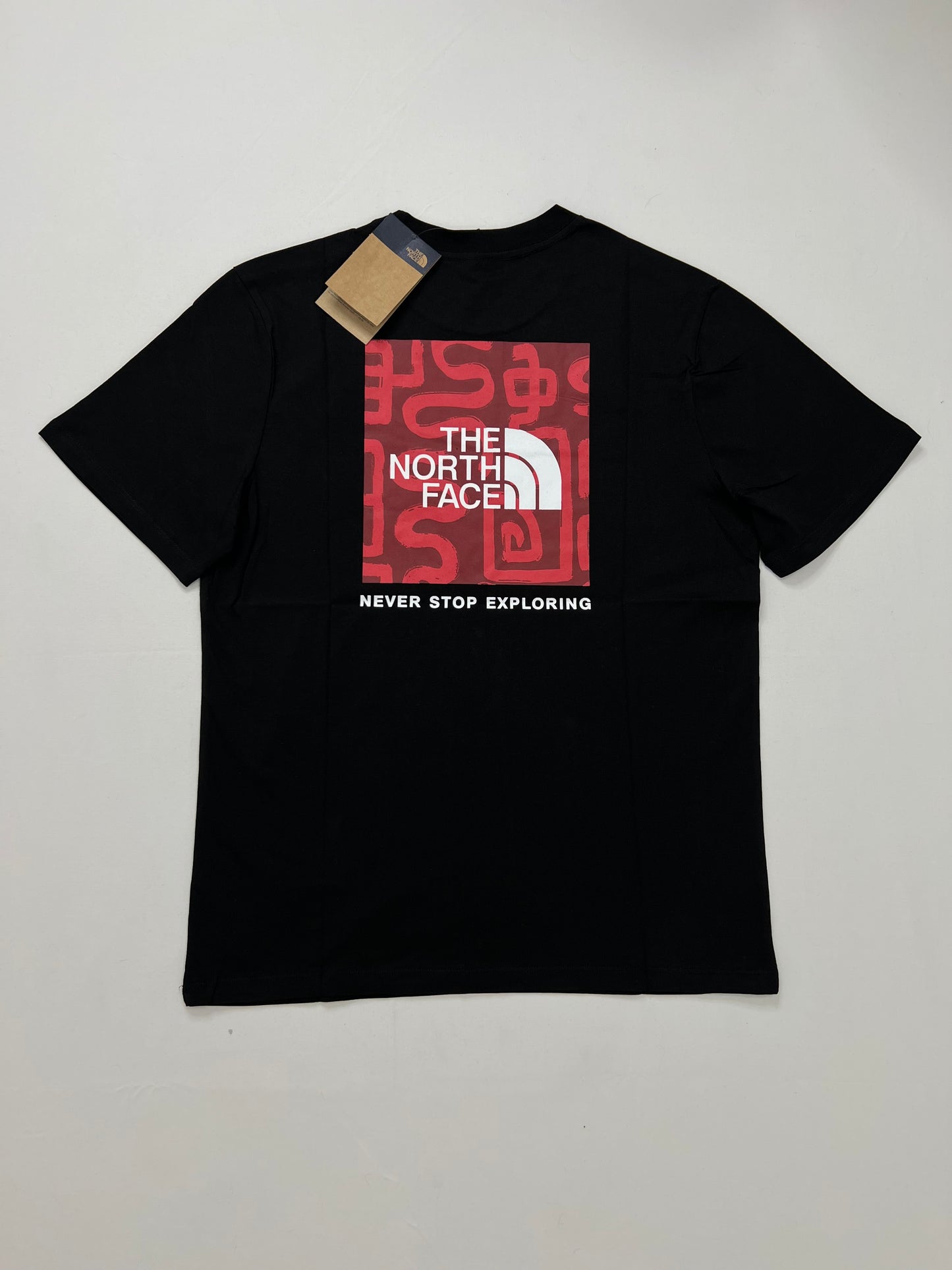 The North Face Crna Majica sa Box Printom na Leðima [Oversize]