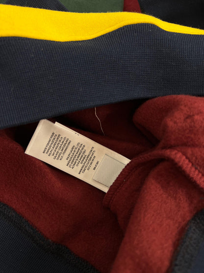 Polo Ralph Lauren Multicolor Duks sa Žutim Ušivenim Znakom na Sredini