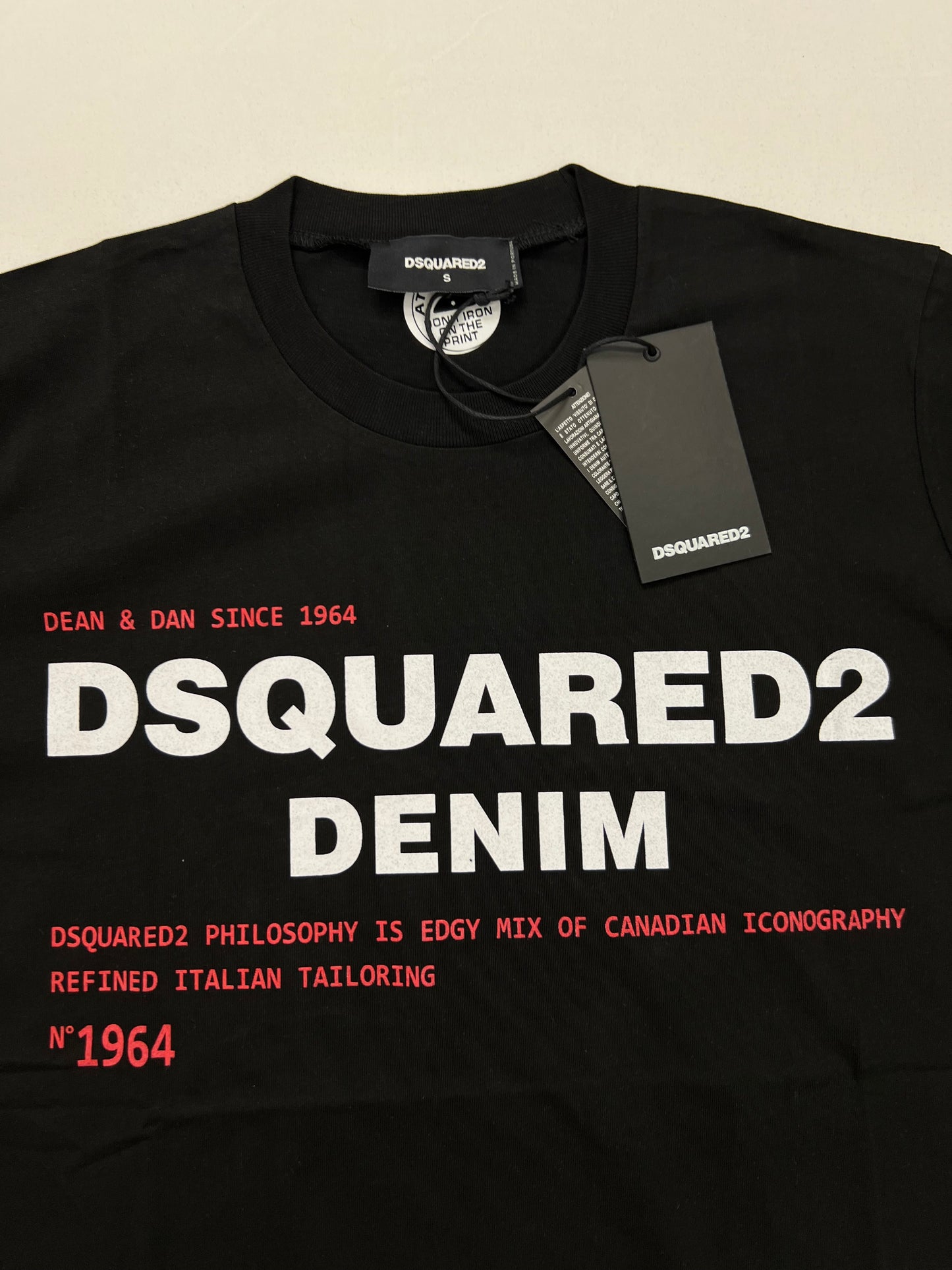Dsquared2 Crna Majica sa Dean & Dan Denim Printom