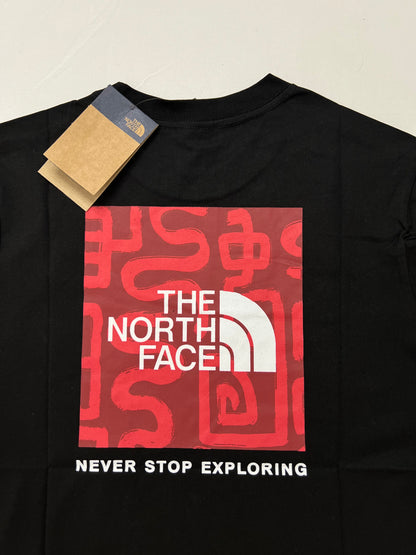 The North Face Crna Majica sa Box Printom na Leðima [Oversize]