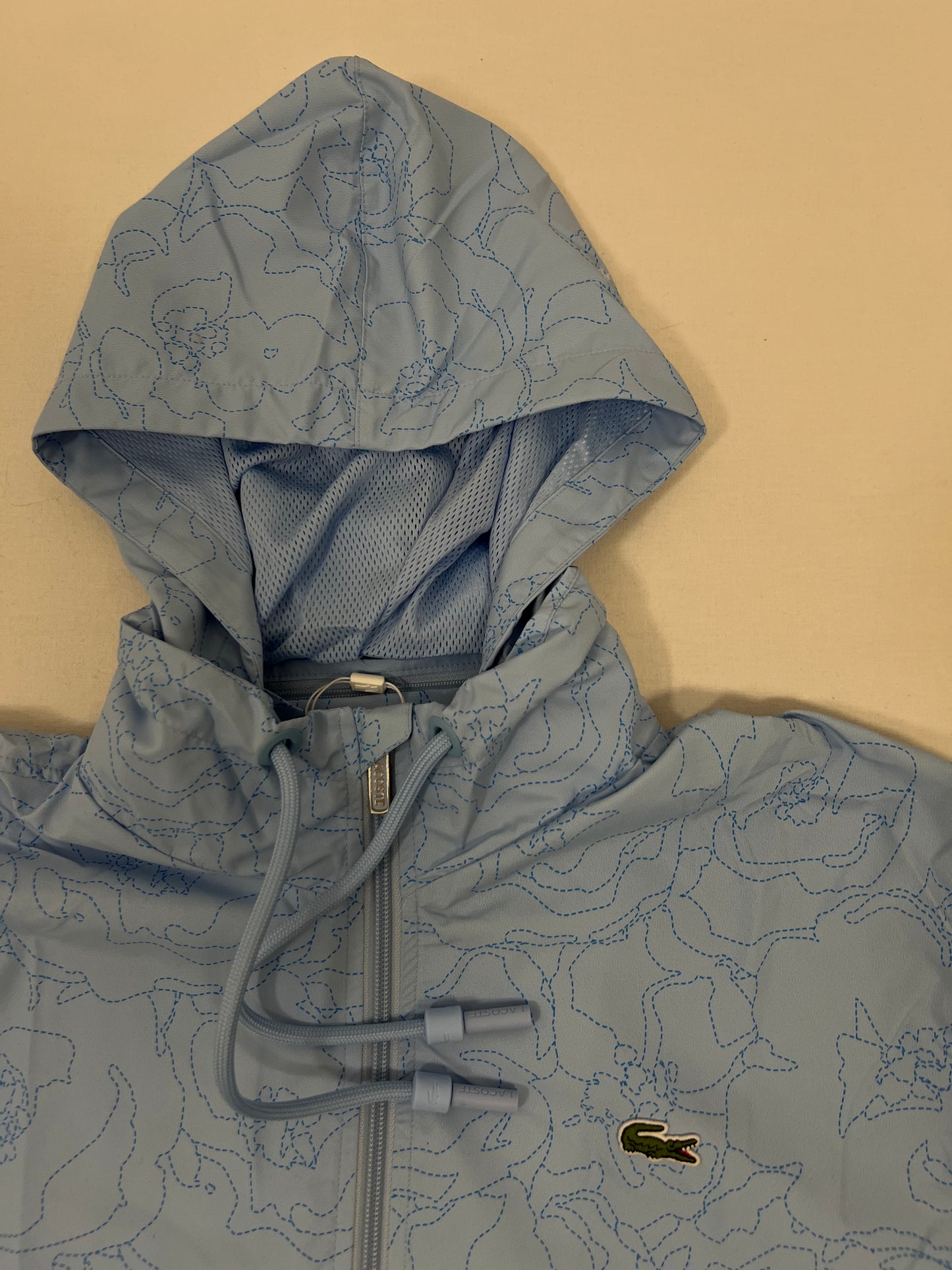 Lacoste Baby Blue Monogram Šuškavac SS26