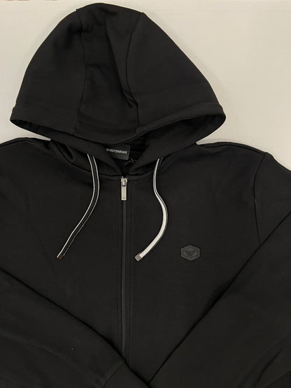 Emporio Armani EA7 Crni Komplet sa Bedge Logom SS2026
