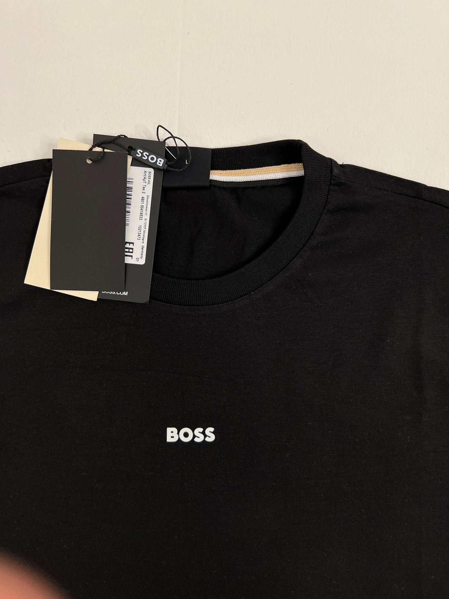 BOSS Crna Majica sa Minimalistic Logom