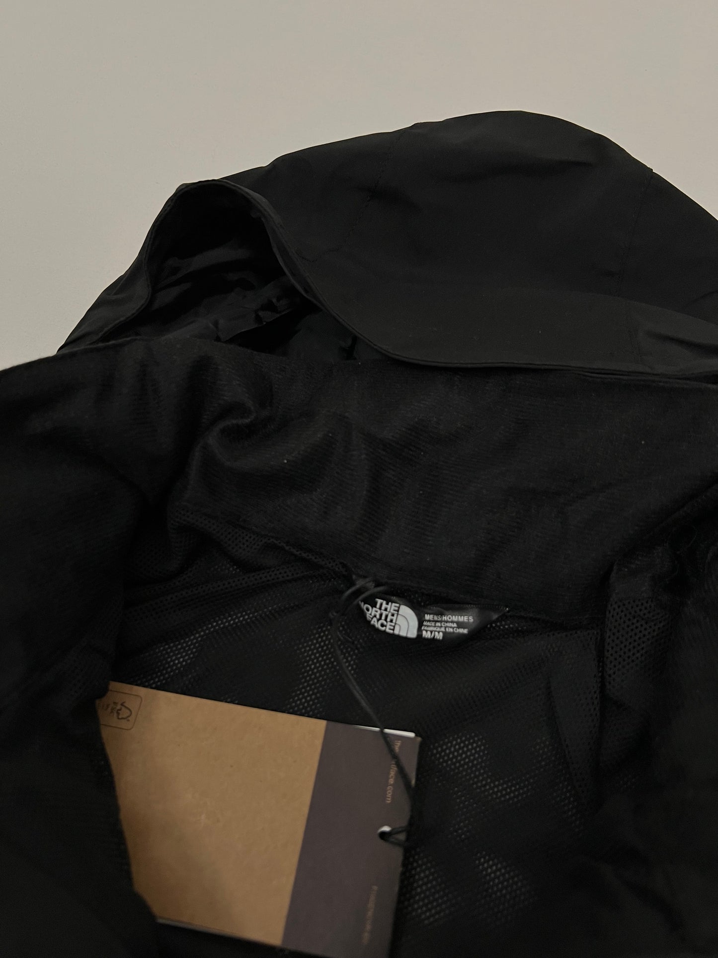 The North Face Crni DryVent Šuškavac [Otporan na Vetar/Kišu]