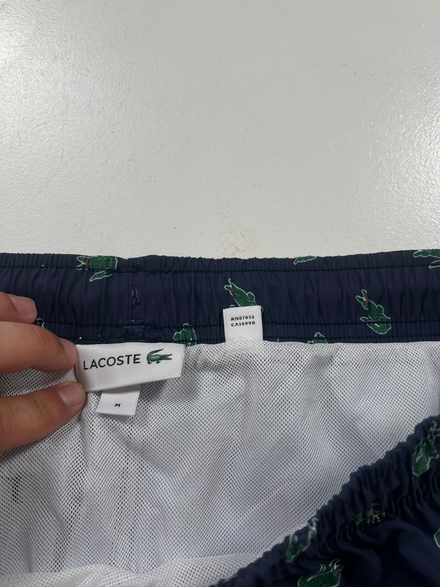 Lacoste Teget Šorc sa All-Over Printom