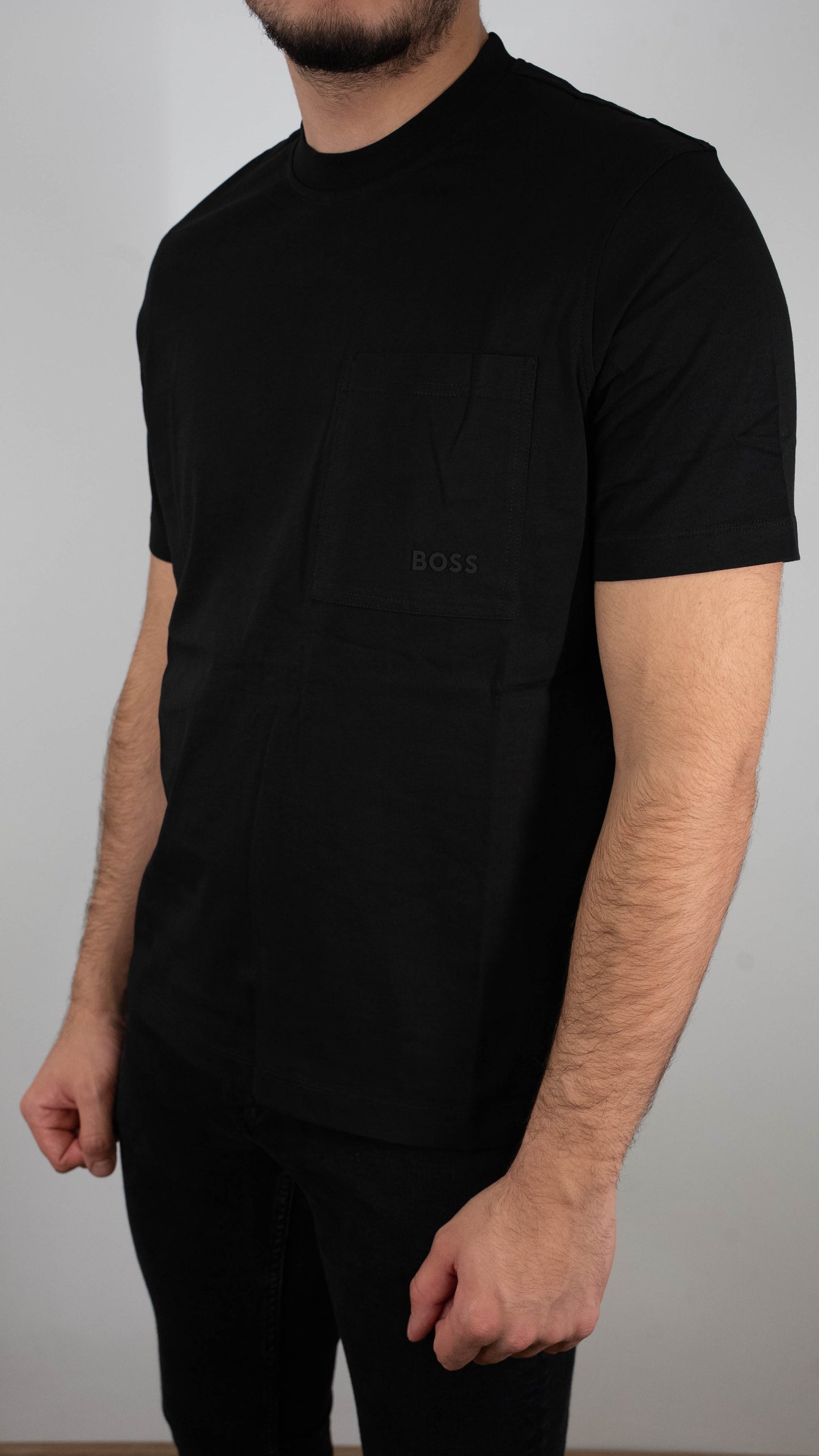 BOSS Crna Majica sa Džepom na Grudima