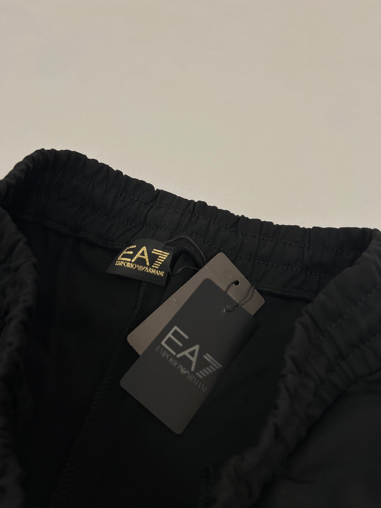Emporio Armani EA7 Milano Komplet Majica i Šorc