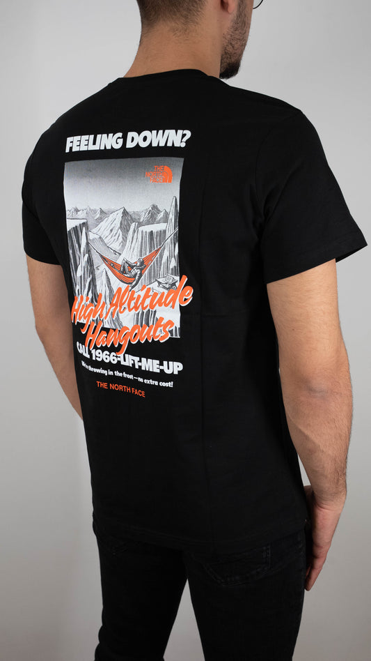 The North Face Crna Majica sa Camping Printom na Leðima