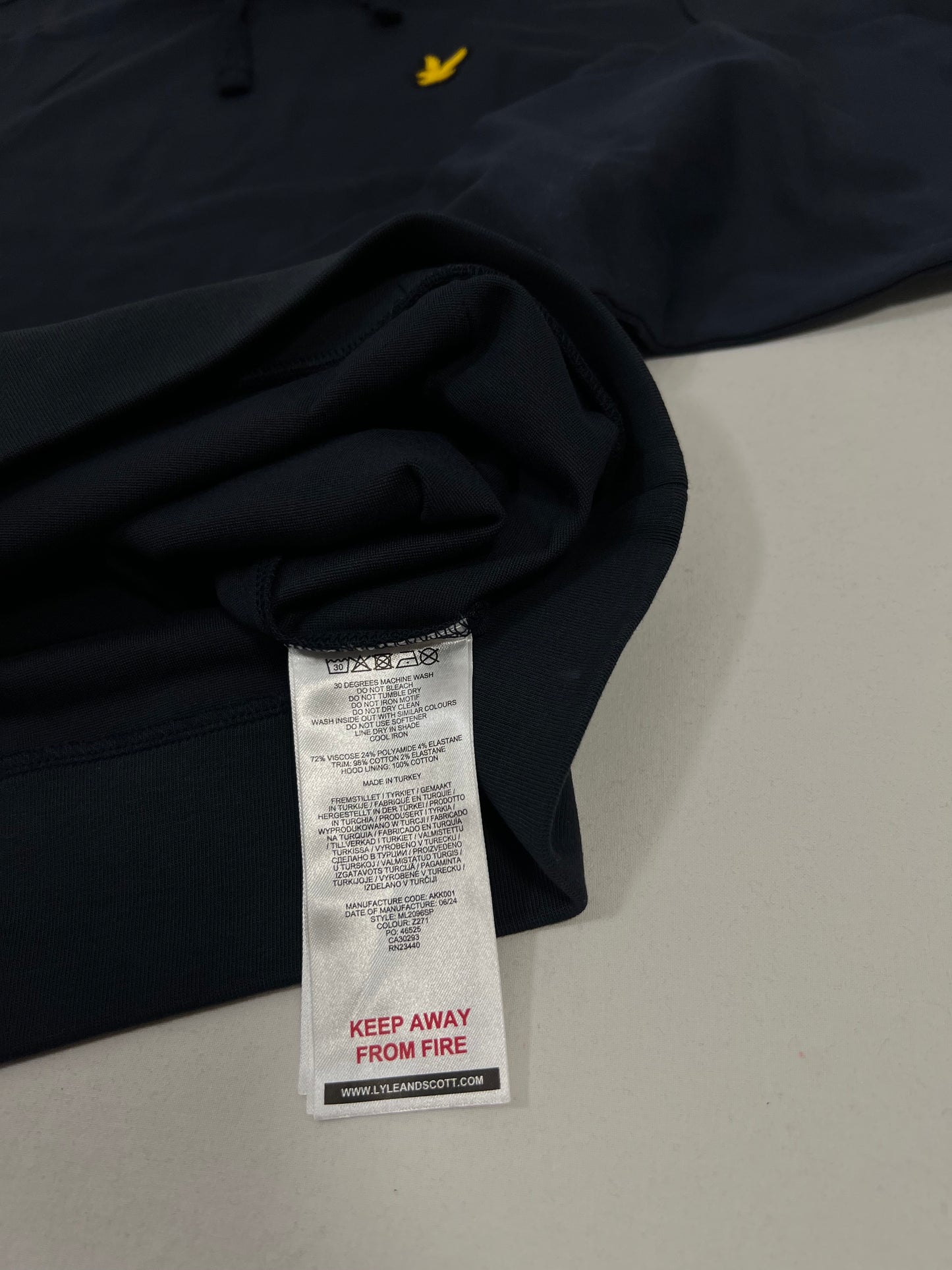 Lyle & Scott Teget Duks sa Basic Logom