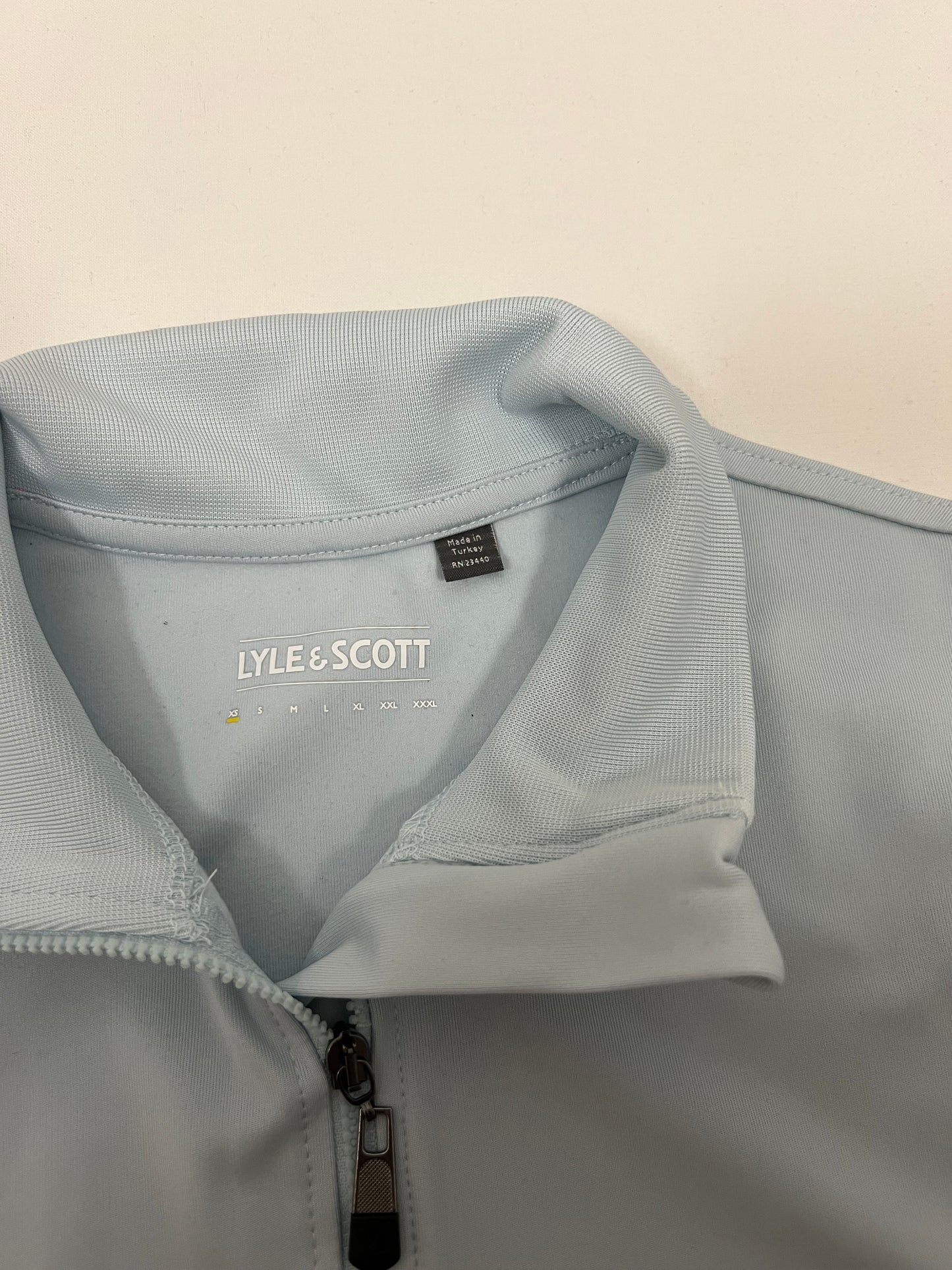 Lyle & Scott Sport Quarter-Zip Baby Blue Duks sa Logom
