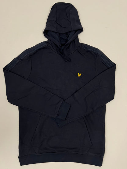 Lyle & Scott Sport Teget Duks sa Logom i Textom na Rukavima