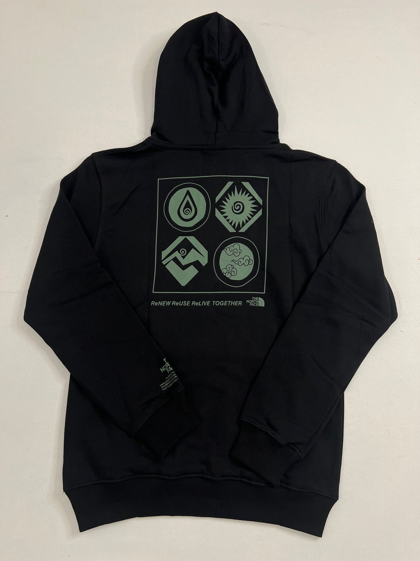 The North Face Crni Duks sa 4 Element Back Printom