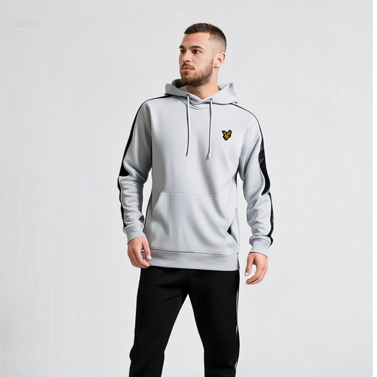 Lyle & Scott Sivi Duks sa Textom na Rukavima