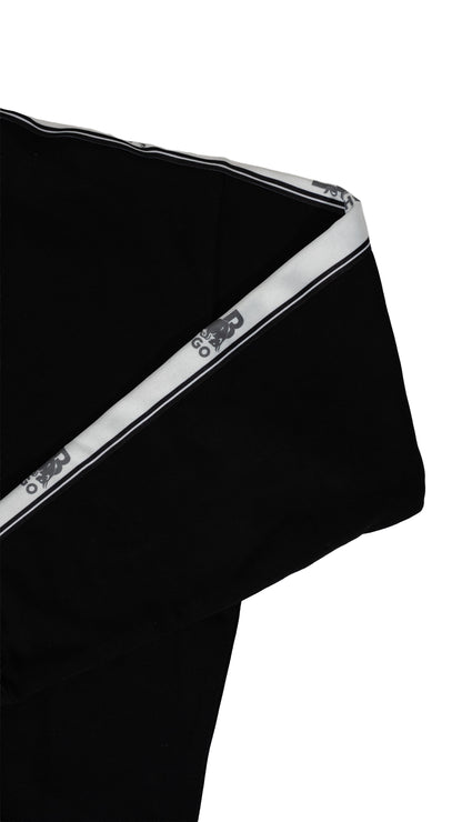 HUGO x Red Bull Crni Duks sa Logom na Rukavima