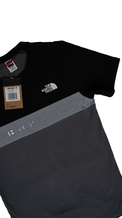 The North Face Siva Majica sa Crnim Detaljima