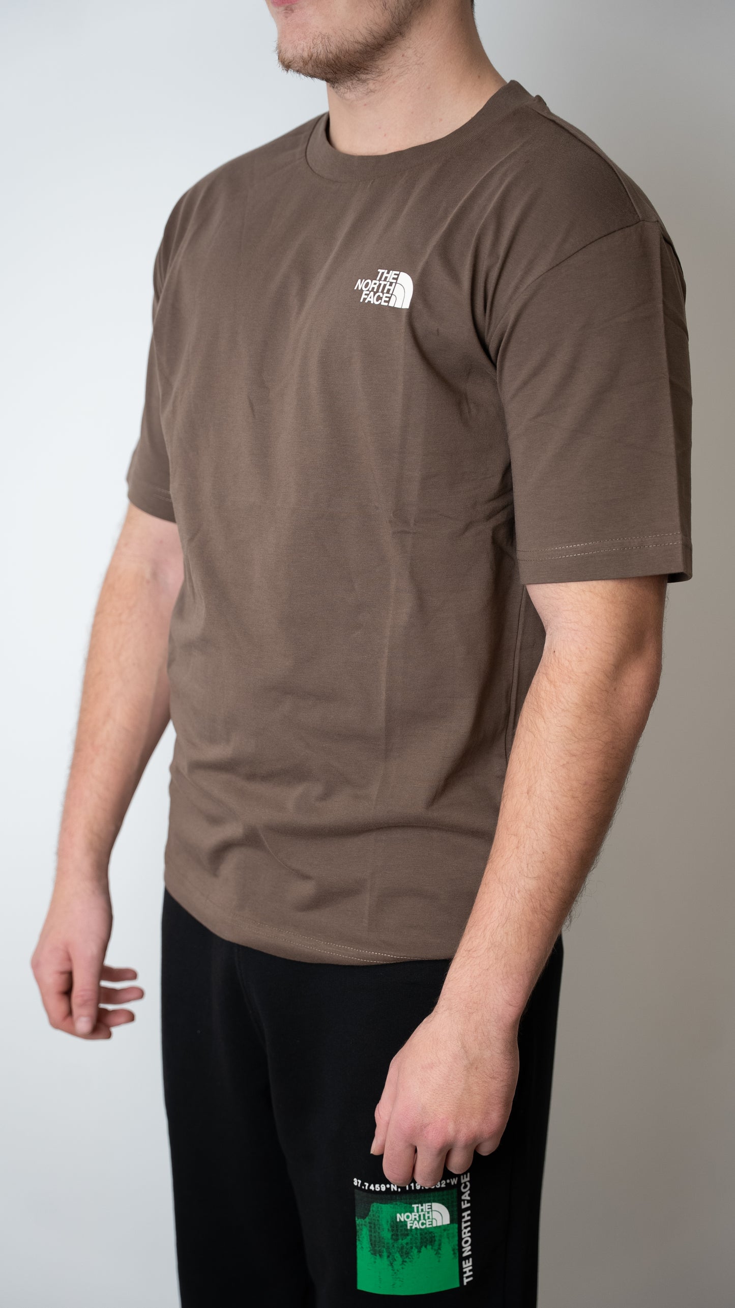 The North Face Braon Majica sa Printom na Leðima