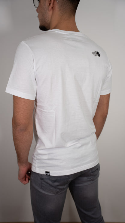 The North Face Crna Majica sa Mountain Line Logo Printom